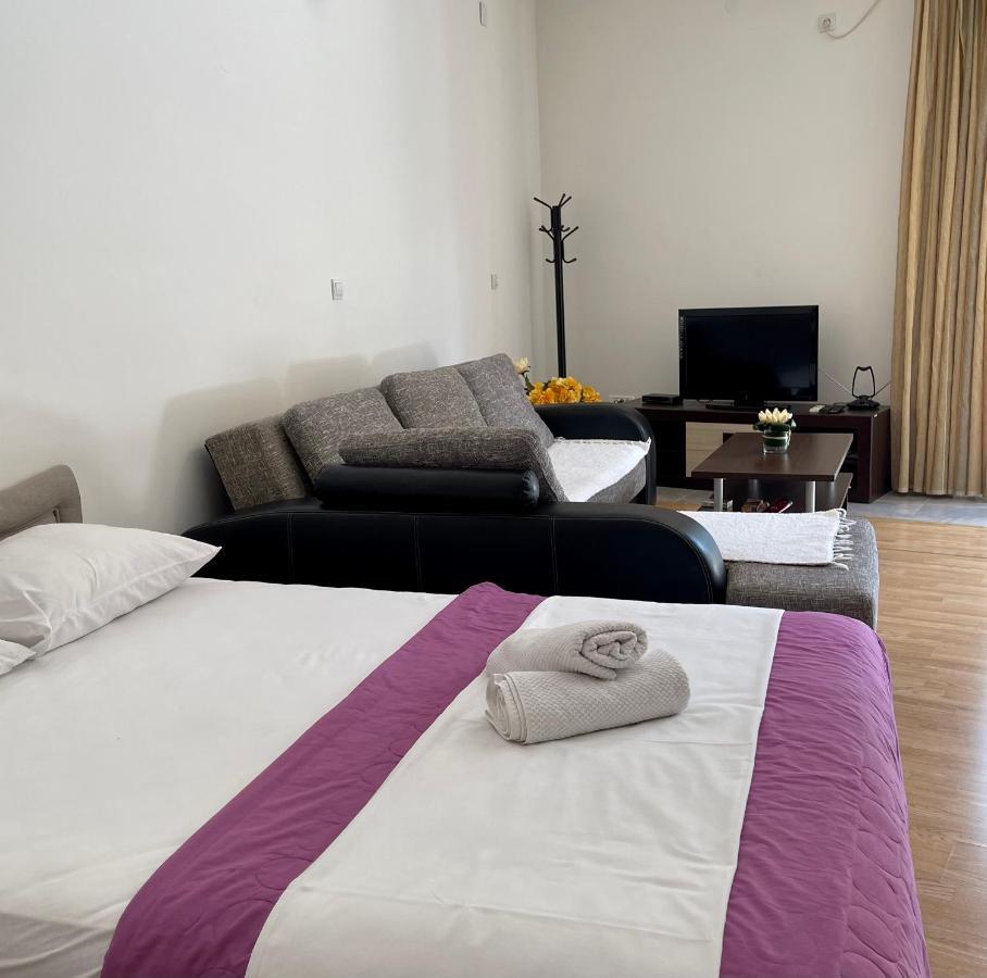 Apartments Milano แฮร์เซ็ก-โนวี ภายนอก รูปภาพ