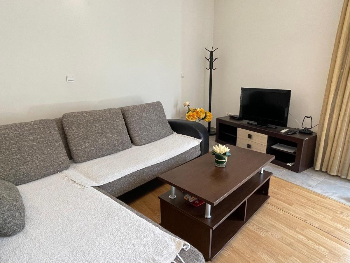 Apartments Milano แฮร์เซ็ก-โนวี ภายนอก รูปภาพ